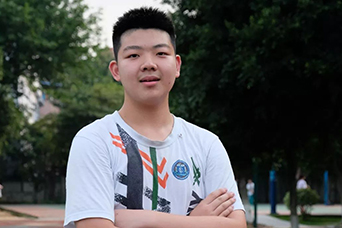 Lei Zhicheng: A winner of USAD returns with honor