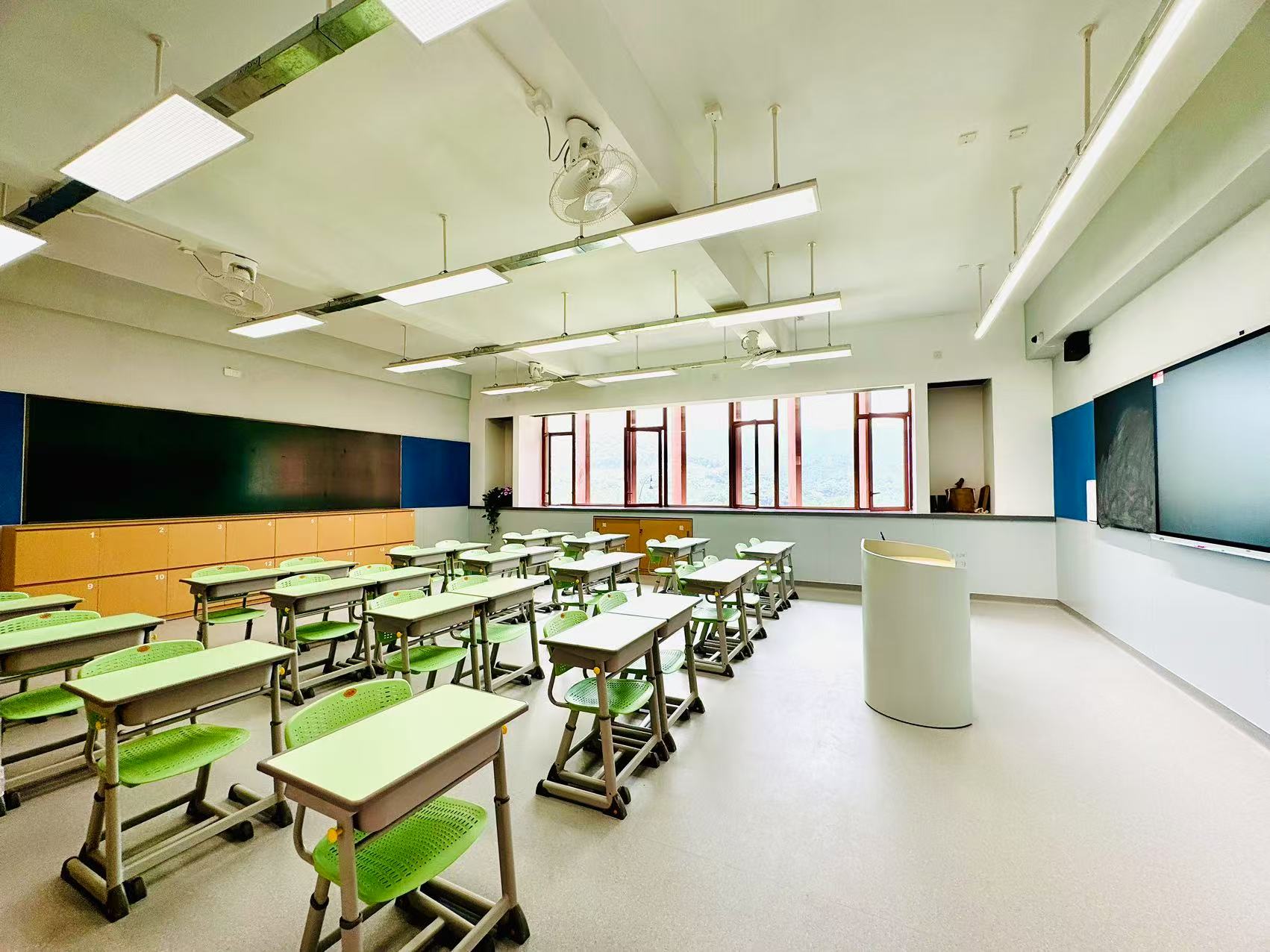 从化学校
