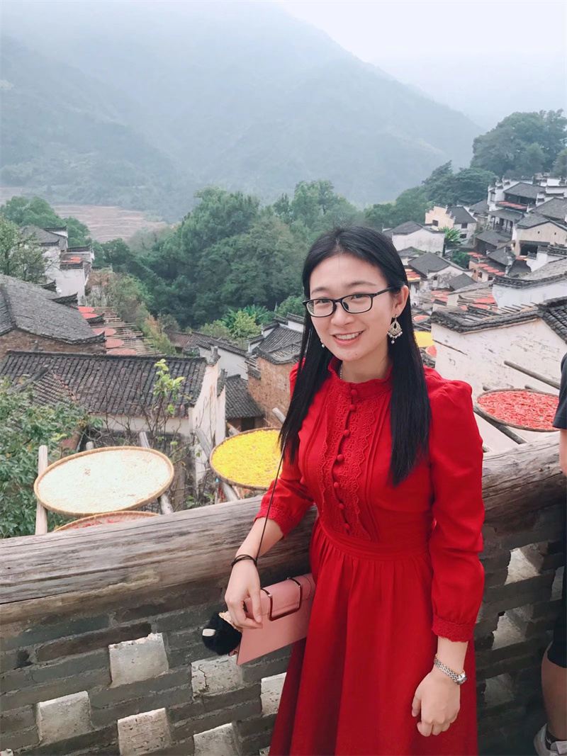 生活照.jpg 生活照.jpg